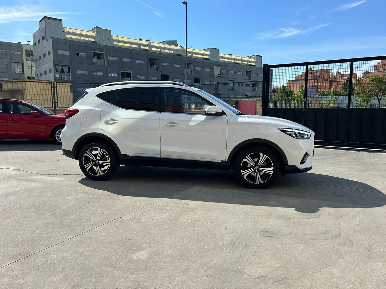 MG ZS 1.5 Comfort - Foto 2
