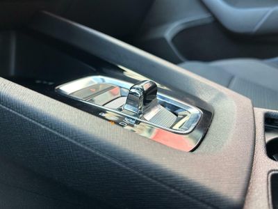 Skoda Octavia 1.5 TSI m-HEV 110kW (150CV) DSG Ambition