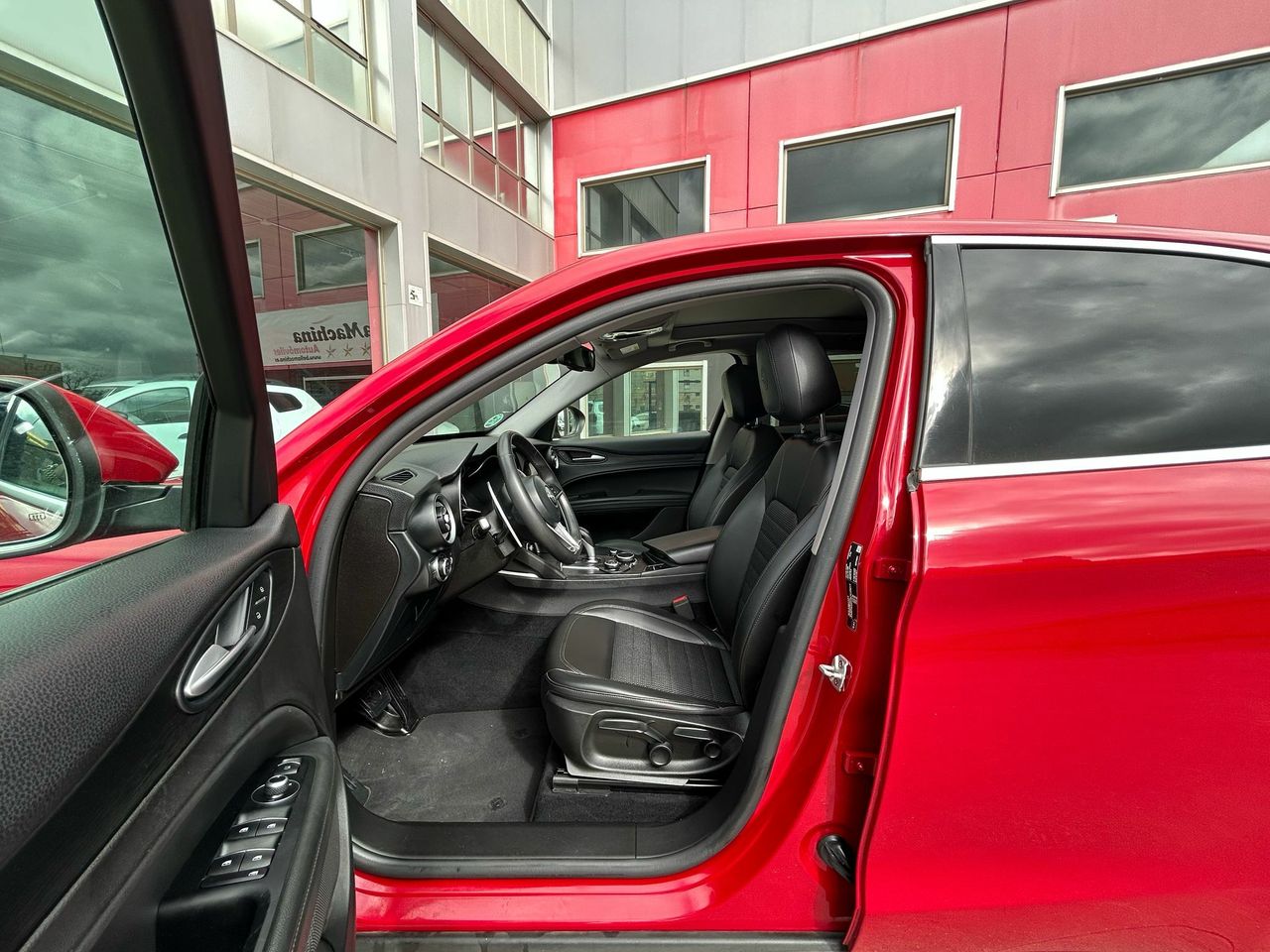 Alfa Romeo Stelvio 2.2 Diésel 132kW (180CV) Executive RWD - Foto 2