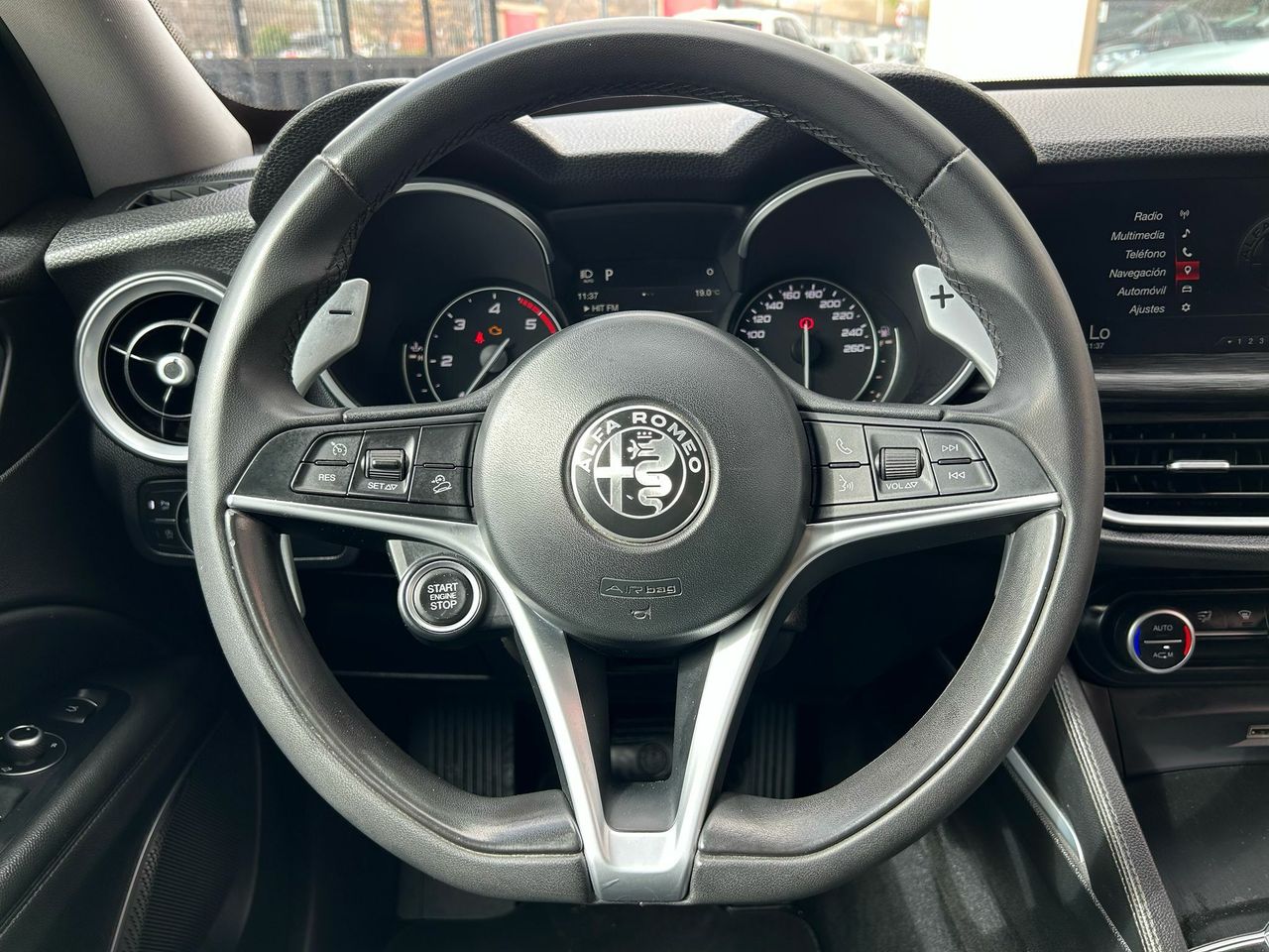 Alfa Romeo Stelvio 2.2 Diésel 132kW (180CV) Executive RWD - Foto 2