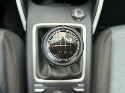 Audi Q2 Design 30 TDI 85kW (116CV)