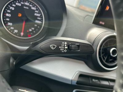 Audi Q2 Design 30 TDI 85kW (116CV)