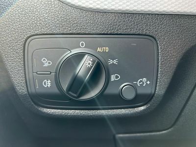 Audi Q2 Design 30 TFSI 85kW (116CV)