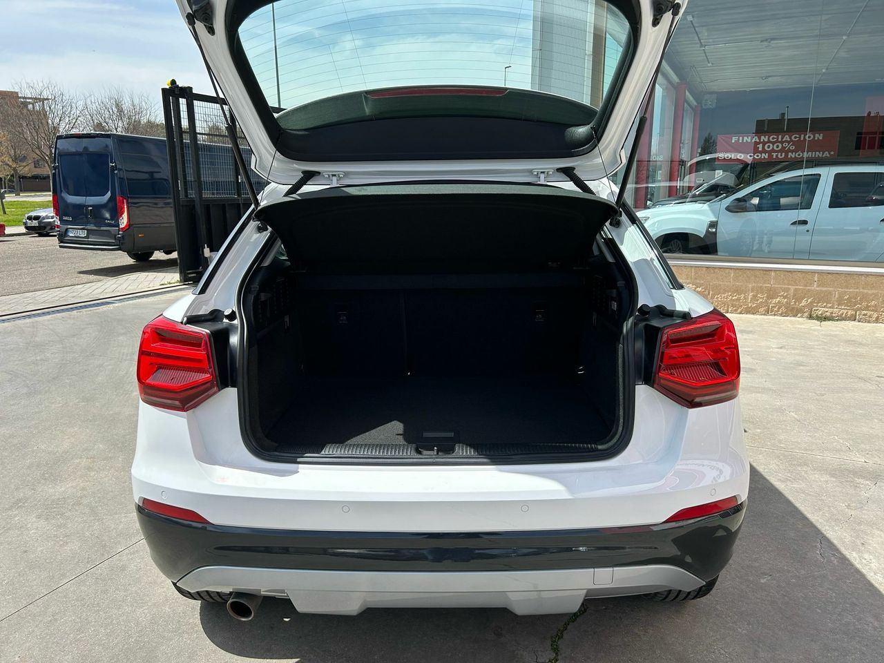 Audi Q2 Design 30 TFSI 85kW (116CV) - Foto 2