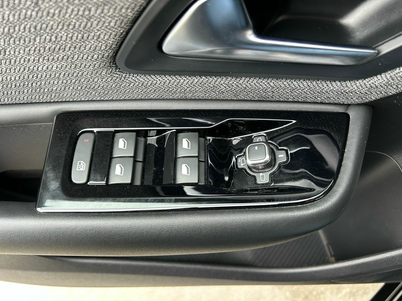Citroën C5 X Hybrid 180 e-EAT8 Shine - Foto 2