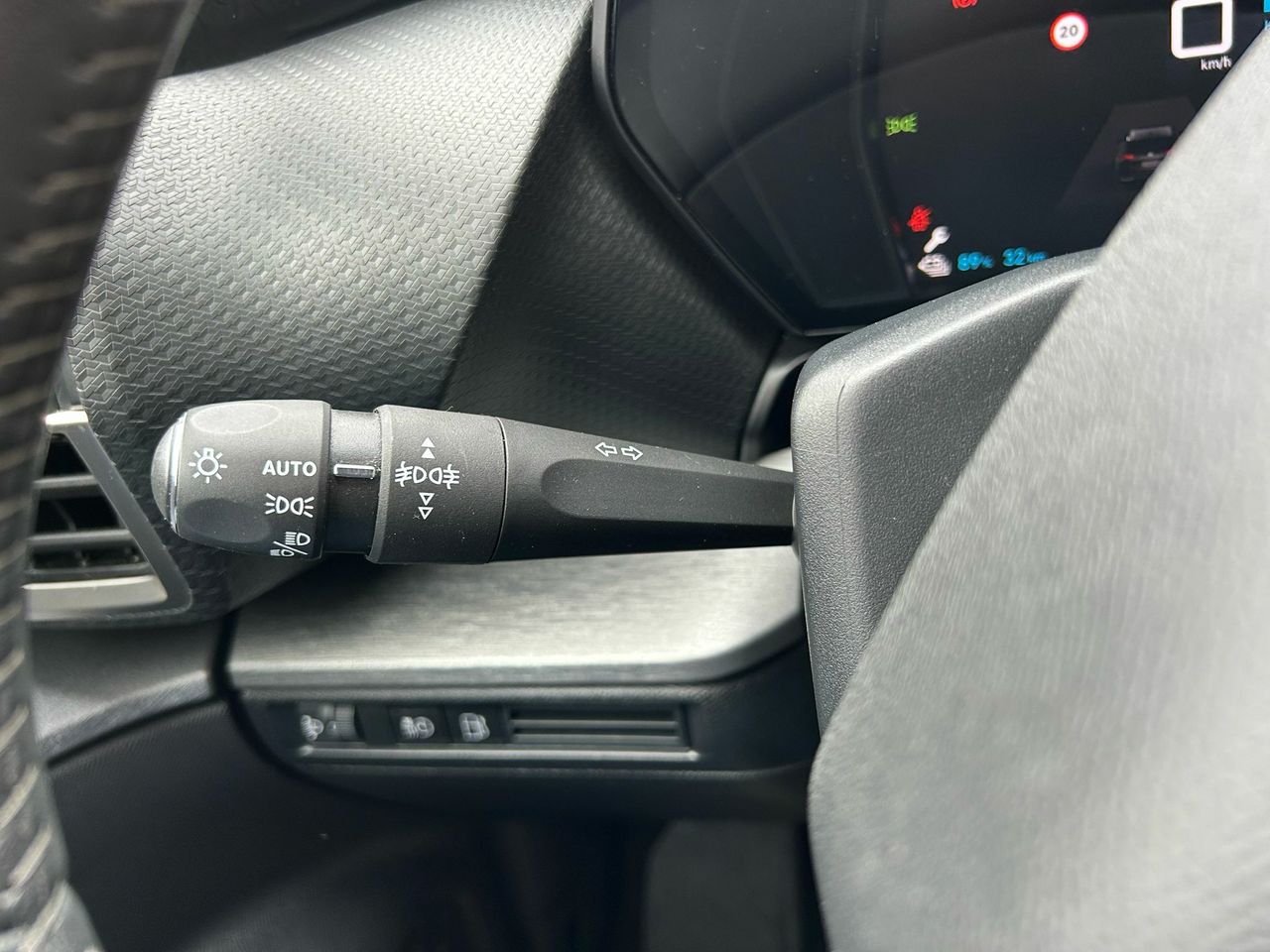 Citroën C5 X Hybrid 180 e-EAT8 Shine - Foto 2