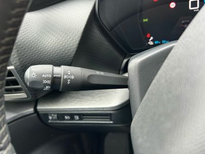 Citroën C5 X Hybrid 180 e-EAT8 Shine