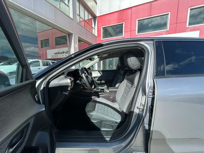 Citroën C5 X Hybrid 180 e-EAT8 Shine