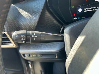 Citroën C5 X Hybrid 180 e-EAT8 Shine
