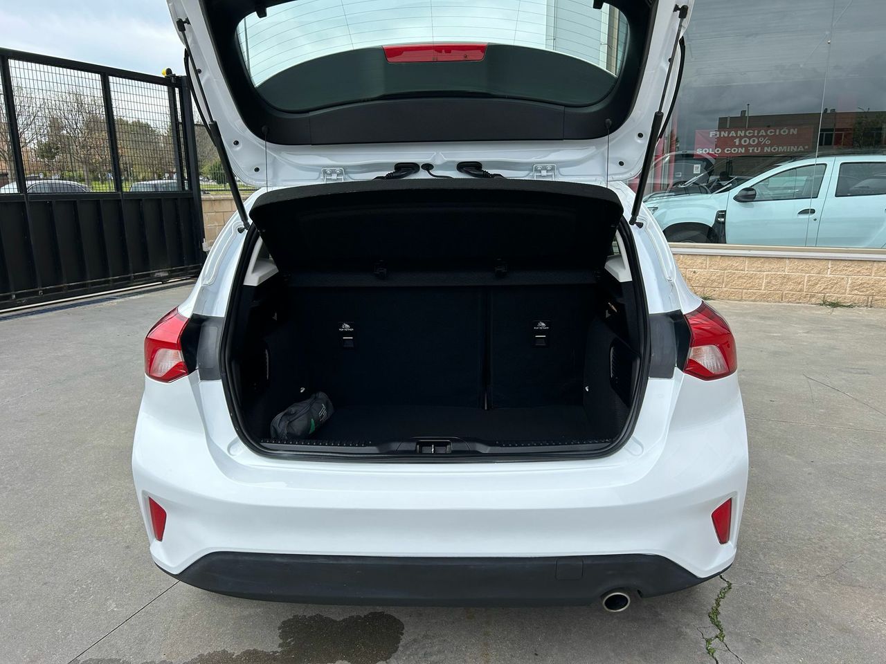 Ford Focus 1.5 Ecoblue 88kW Trend+ - Foto 2
