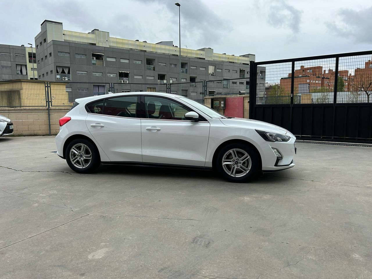 Ford Focus 1.5 Ecoblue 88kW Trend+ - Foto 2