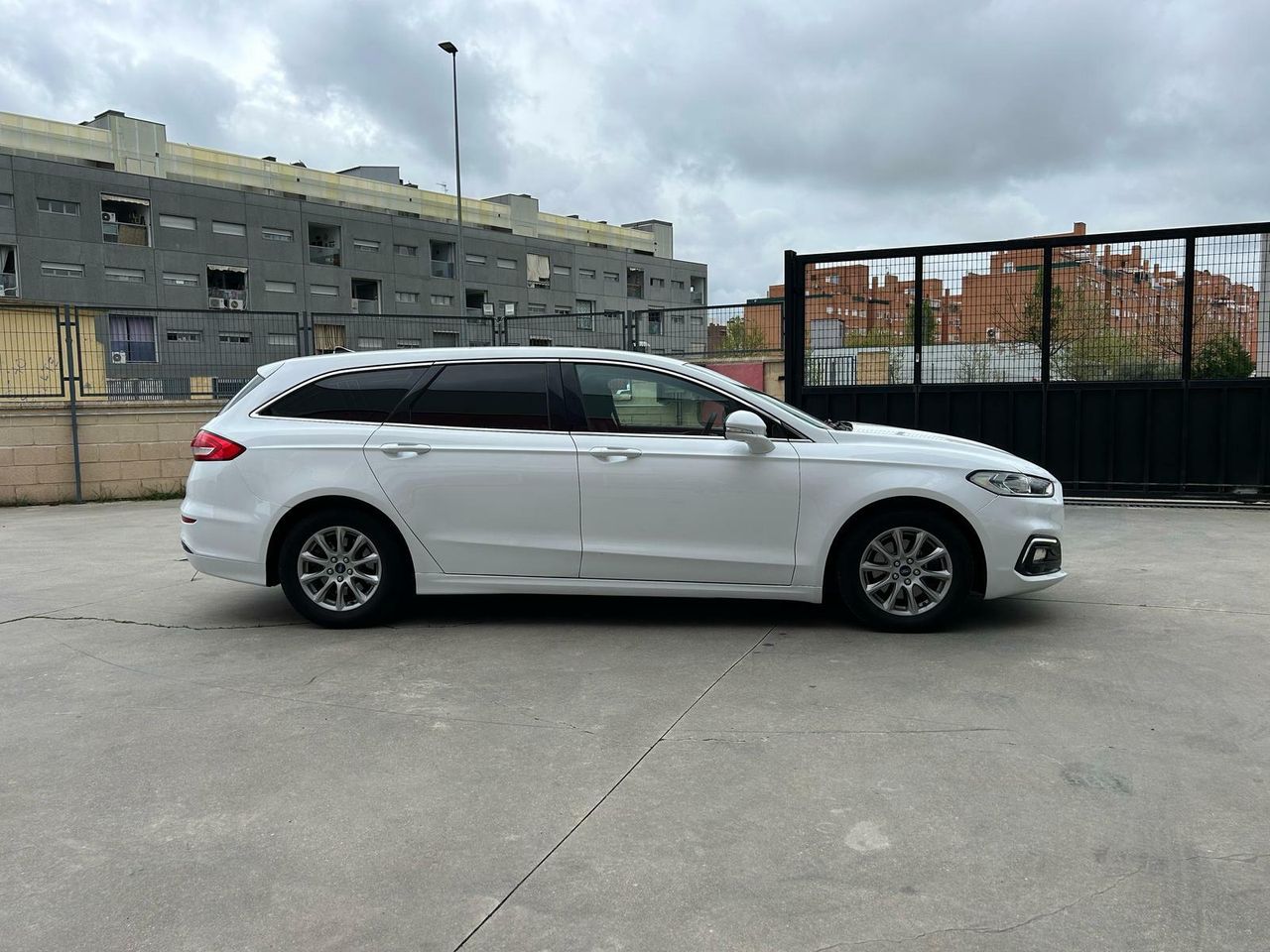 Ford Mondeo 2.0 TDCi 110kW Trend SportBreak - Foto 2