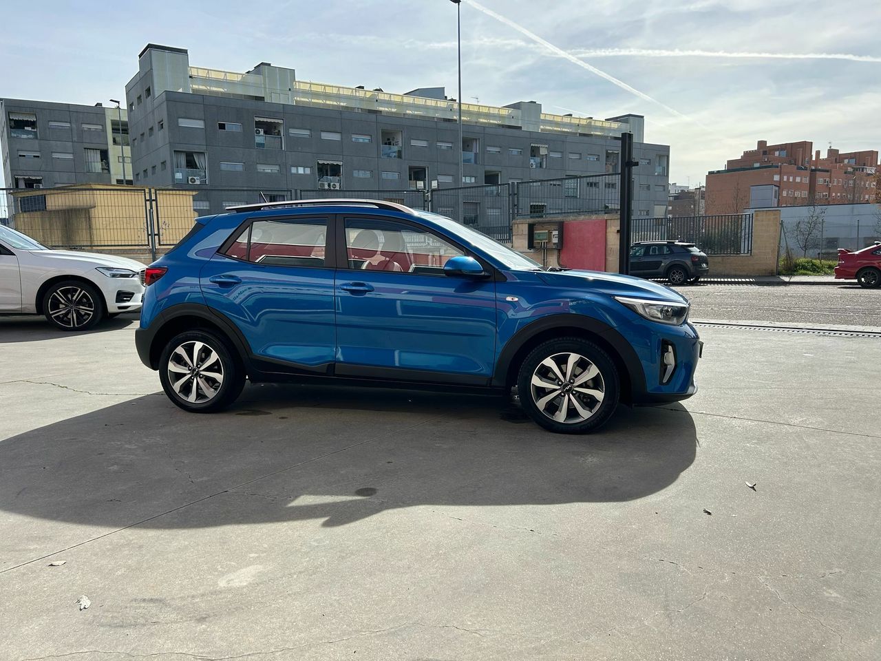 Kia Stonic 1.0 T-GDi 74kW (100CV) MHEV iMT Drive - Foto 2