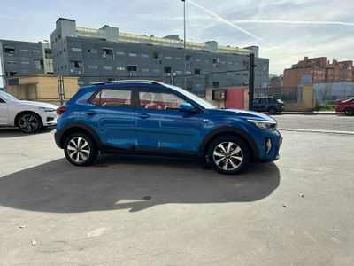 Kia Stonic 1.0 T-GDi 74kW (100CV) MHEV iMT Drive