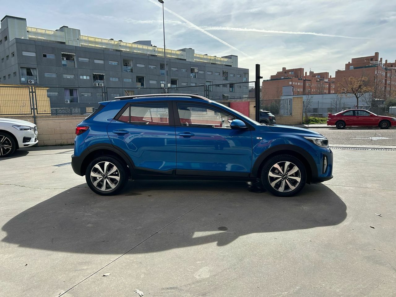 Kia Stonic 1.0 T-GDi 74kW (100CV) MHEV iMT Drive - Foto 2