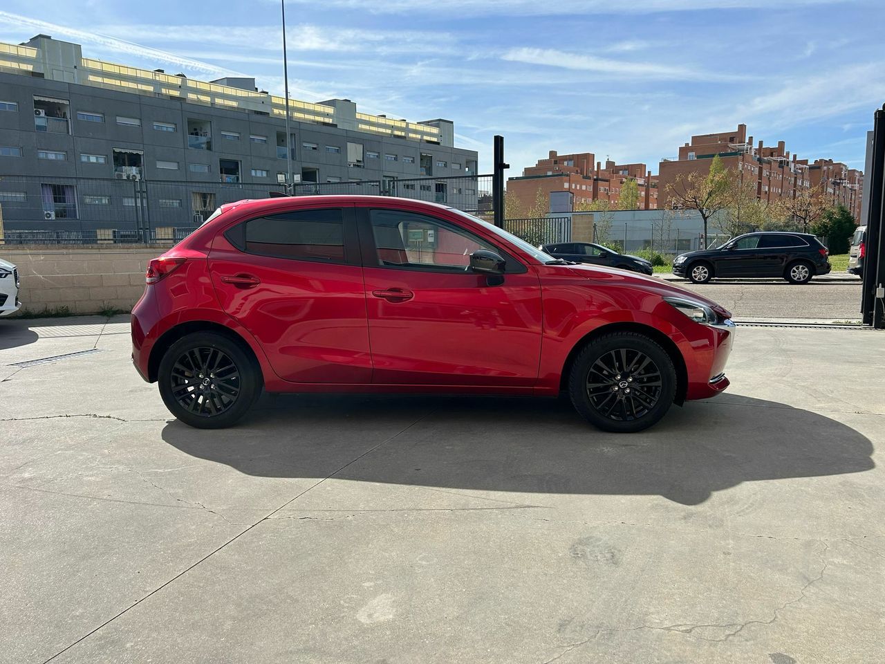 Mazda 2 e-SKYACTIV G 66kW (90CV) Homura - Foto 2