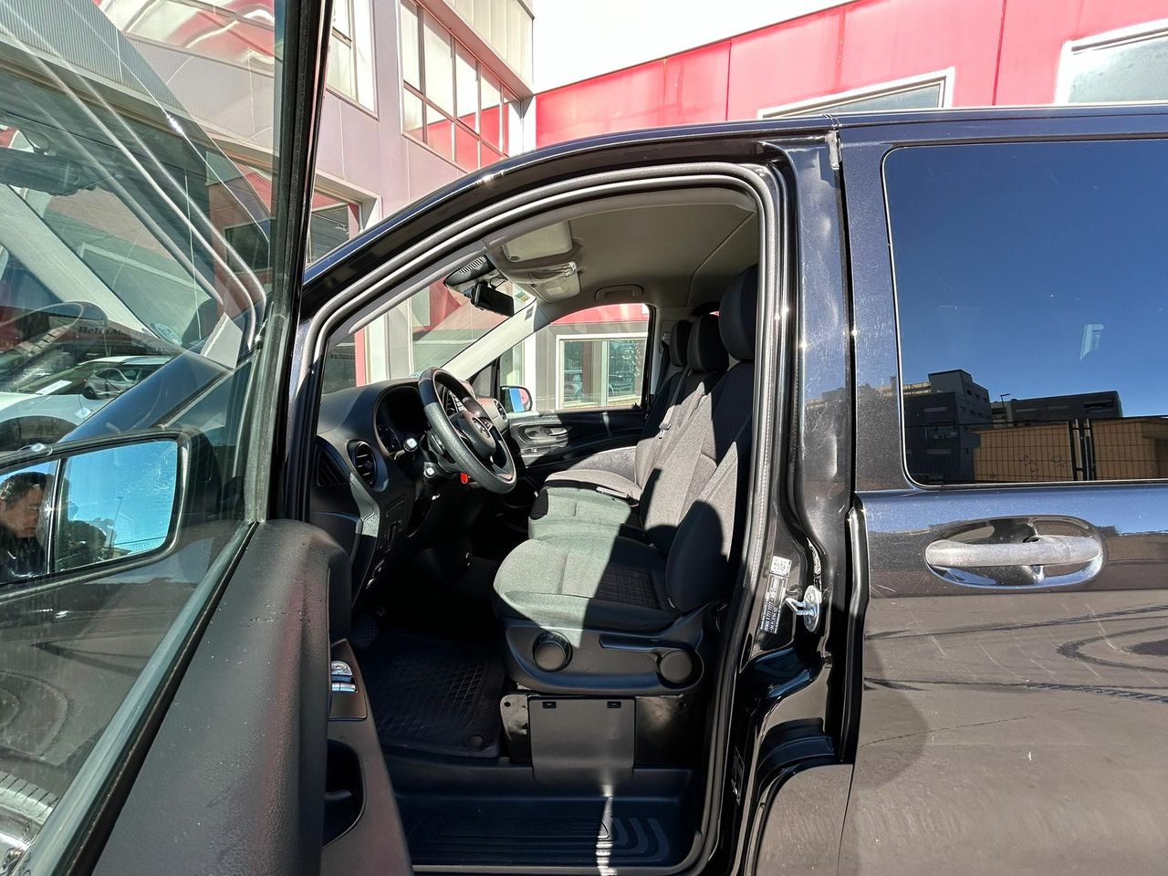 Mercedes Vito Tourer 114 Pro Larga automatica  - Foto 2