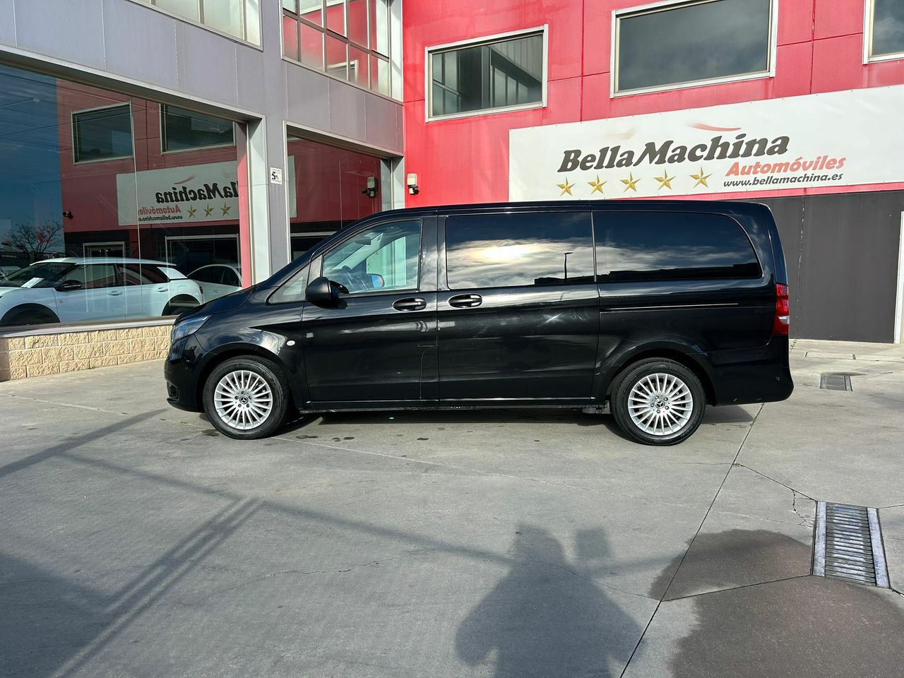 Mercedes Vito Tourer 114 Pro Larga automatica  - Foto 2
