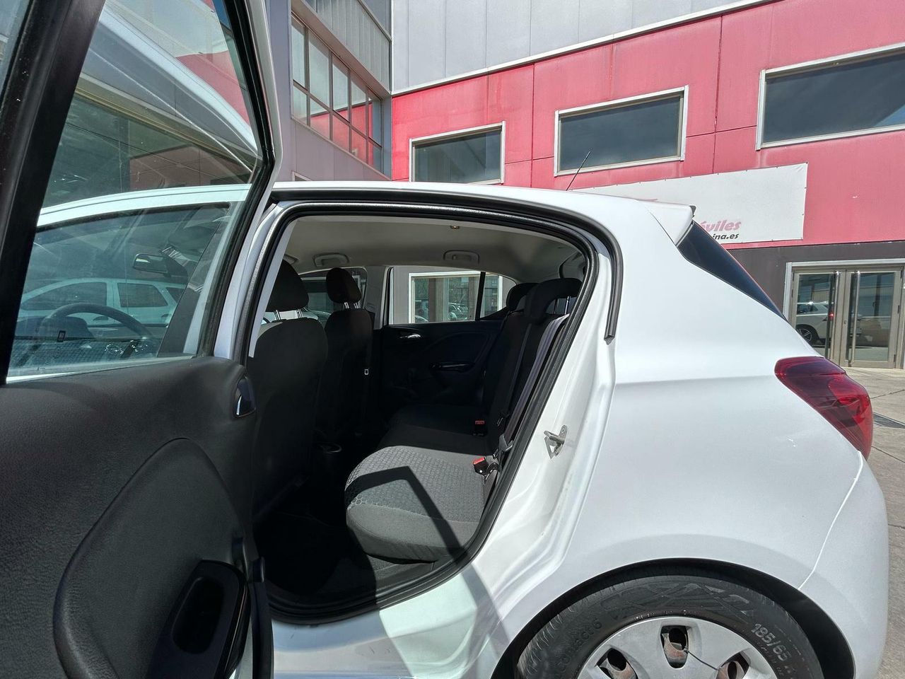 Opel Corsa 1.4 66kW (90CV) Selective Pro - Foto 2