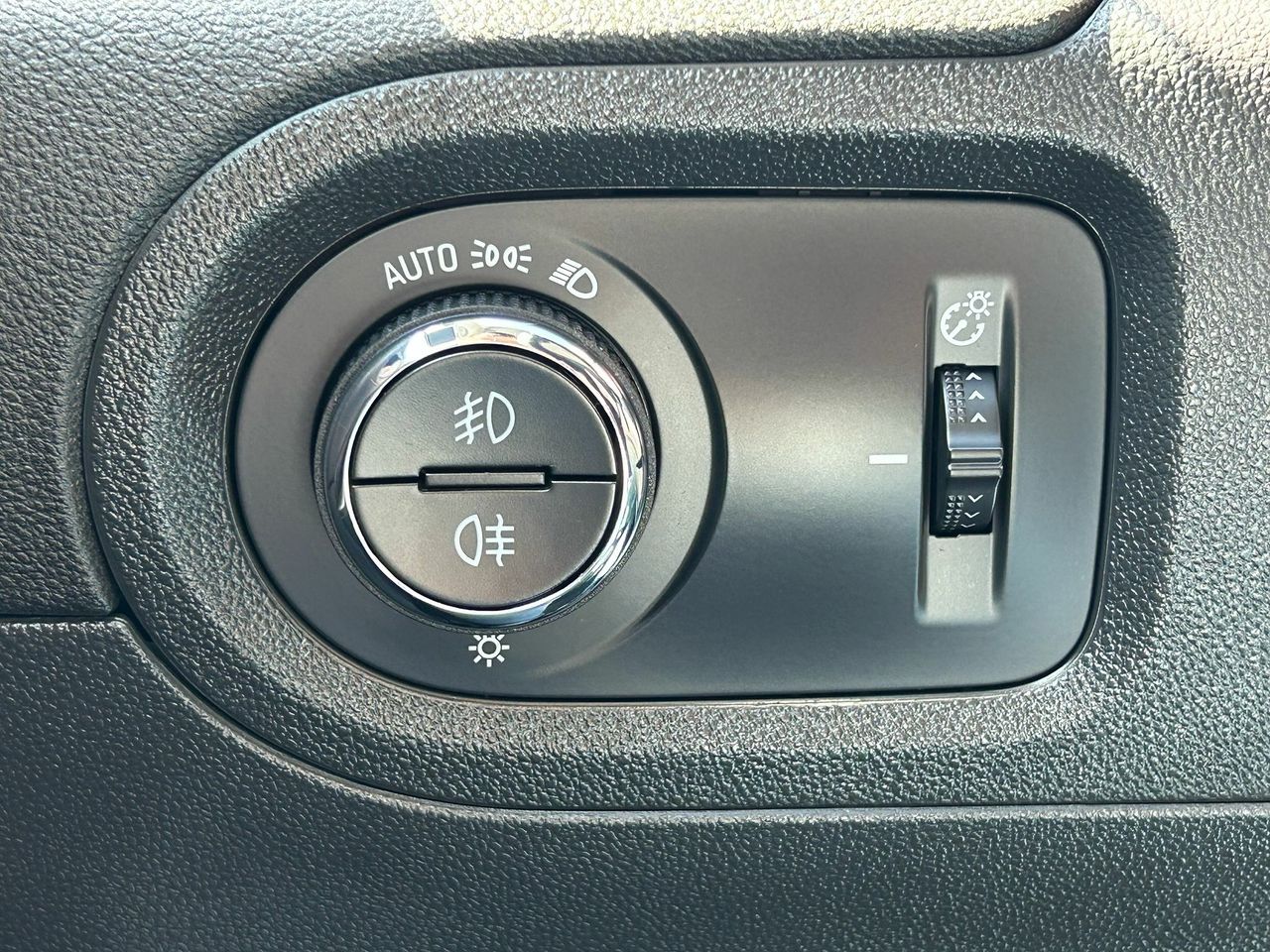 Opel Grandland X 1.2 Turbo Ultimate - Foto 2