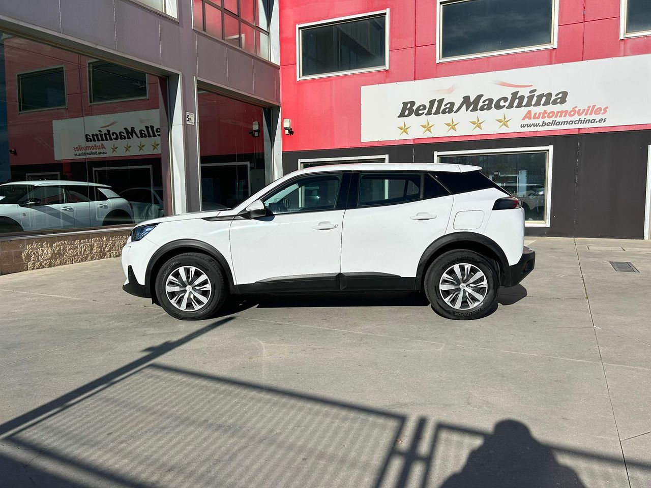 peugeot 2008 2021 / foto grande (3)