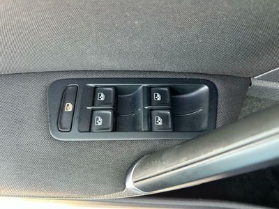 Volkswagen Golf Advance 2.0 TDI 110kW (150CV)