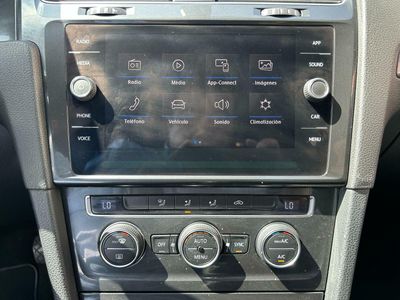 Volkswagen Golf Advance 2.0 TDI 110kW (150CV)