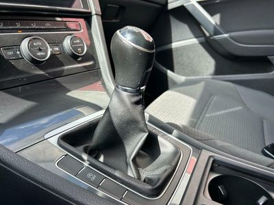 Volkswagen Golf Advance 2.0 TDI 110kW (150CV)