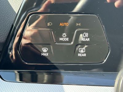 Volkswagen Golf Life 2.0 TDI 85kW (115CV)