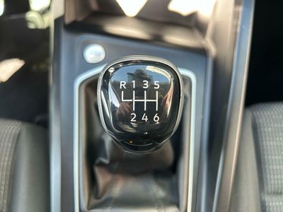 Volkswagen Golf Life 2.0 TDI 85kW (115CV)
