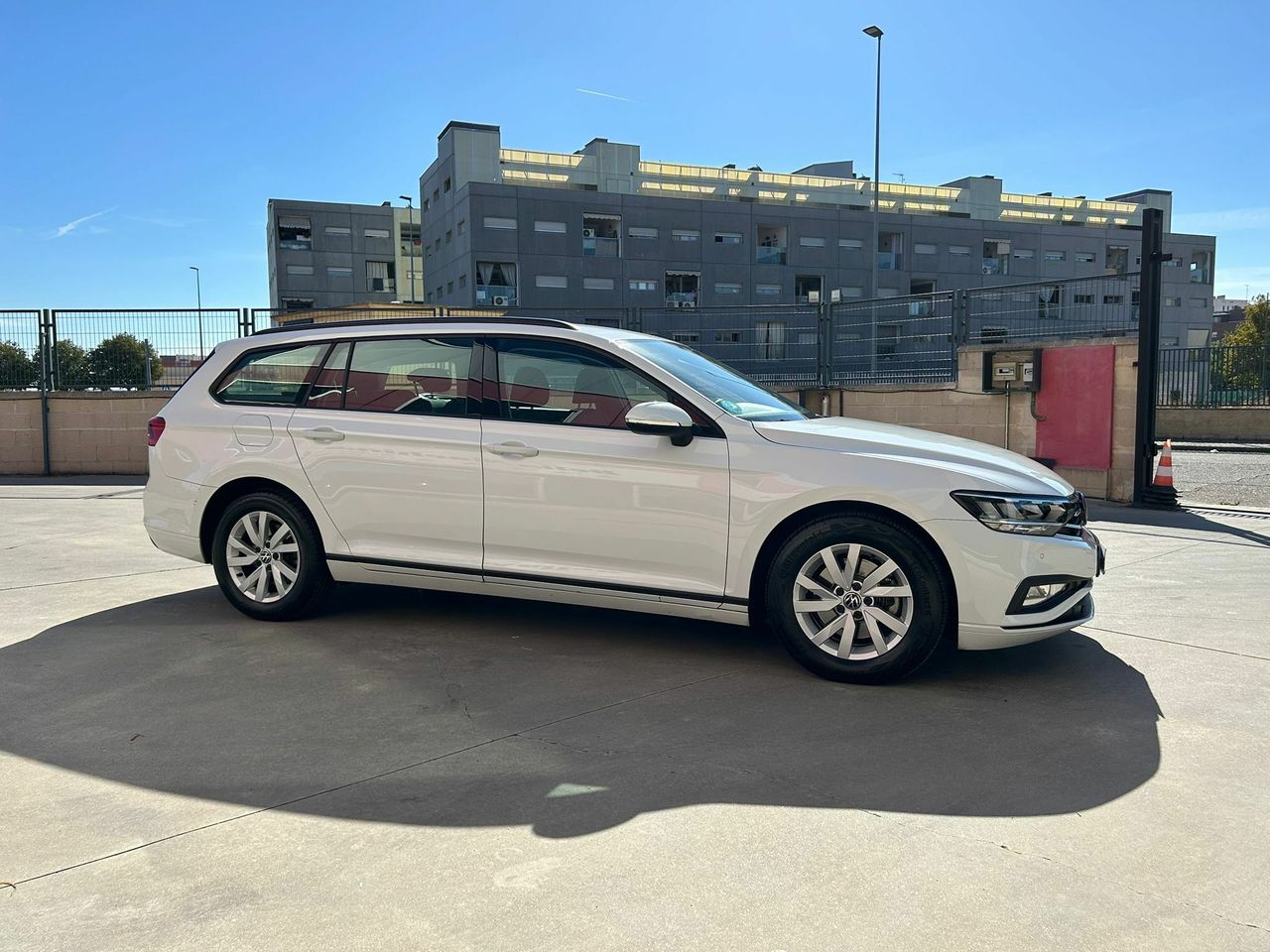 Volkswagen Passat Variant Business 2.0 TDI 110kW - Foto 2
