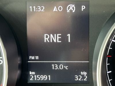 Volkswagen Touran Advance 2.0 TDI 85kW (115CV) DSG