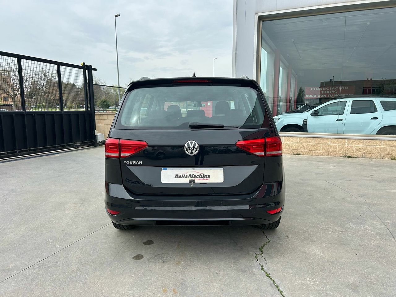 Volkswagen Touran Advance 2.0 TDI 85kW (115CV) DSG - Foto 2