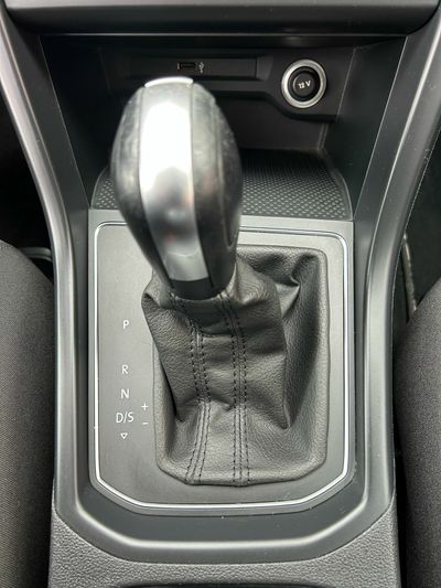 Volkswagen Touran Advance 2.0 TDI 85kW (115CV) DSG