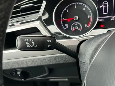 Volkswagen Touran Advance 2.0 TDI 85kW (115CV) DSG