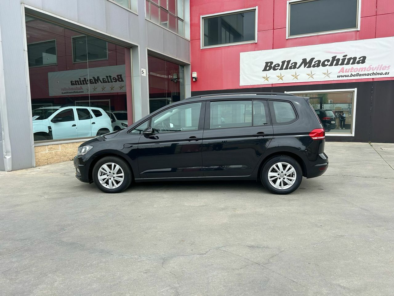 volkswagen touran 2020 / foto grande (3)