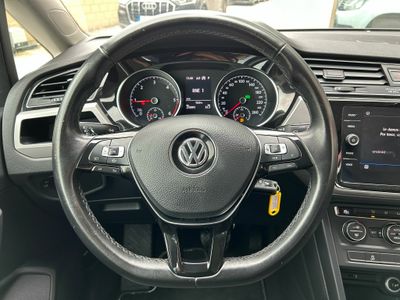 Volkswagen Touran Advance 2.0 TDI 85kW (115CV) DSG