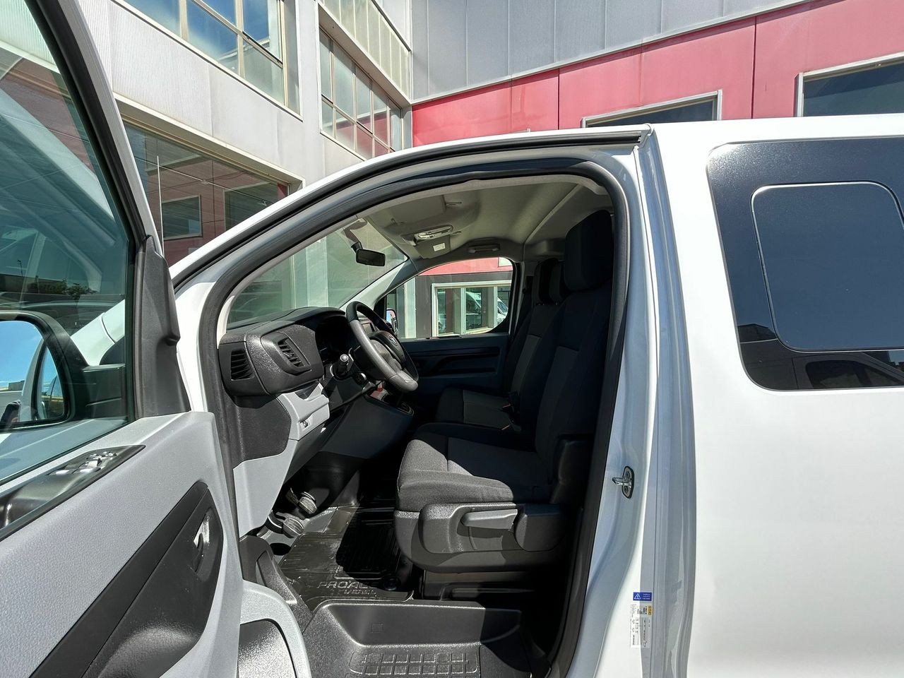 Toyota Proace Verso 2.0D 145CV FAMILY ADVANCE L1 - Foto 2