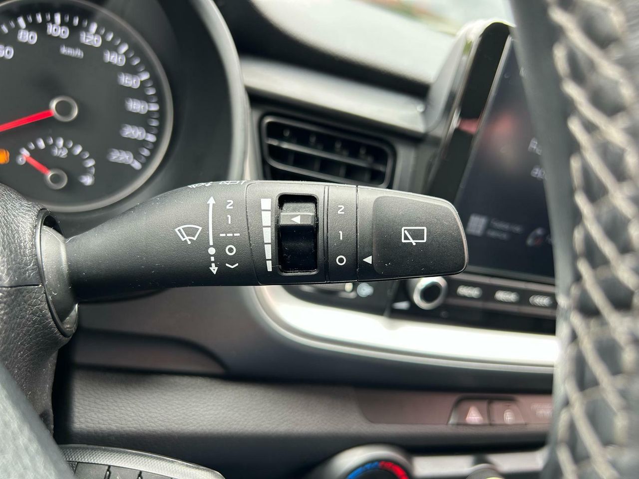 Kia Stonic 1.0 T-GDi 74kW (100CV) MHEV iMT Drive - Foto 2