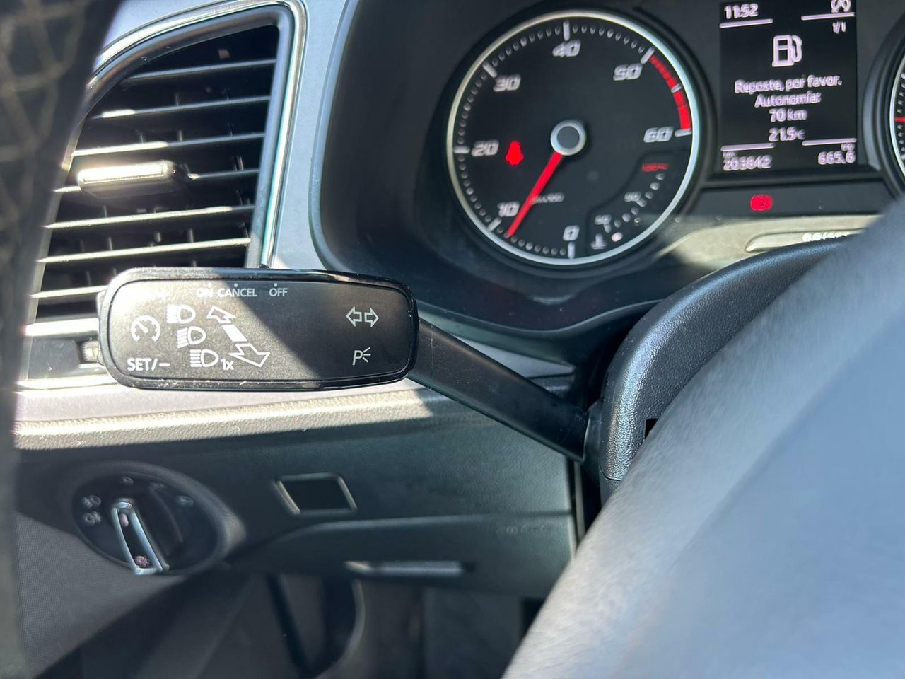 Seat Leon 1.6 TDI 85kW (115CV) St&Sp Style - Foto 2