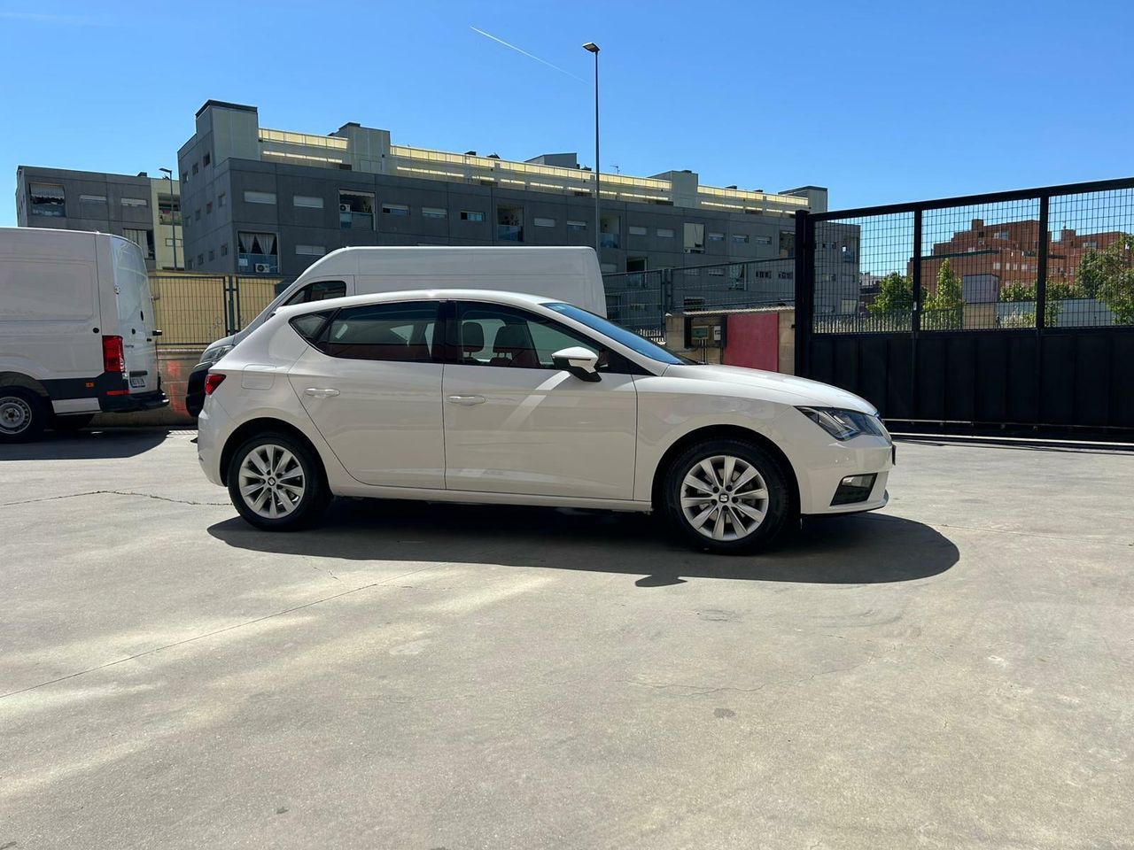 Seat Leon 1.6 TDI 85kW (115CV) St&Sp Style - Foto 2