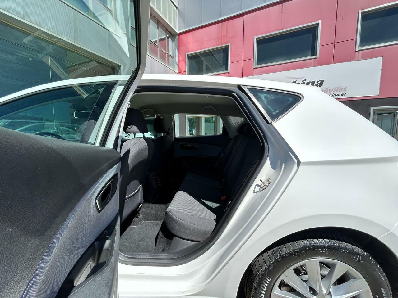 Seat Leon 1.6 TDI 85kW (115CV) St&Sp Style - Foto 2