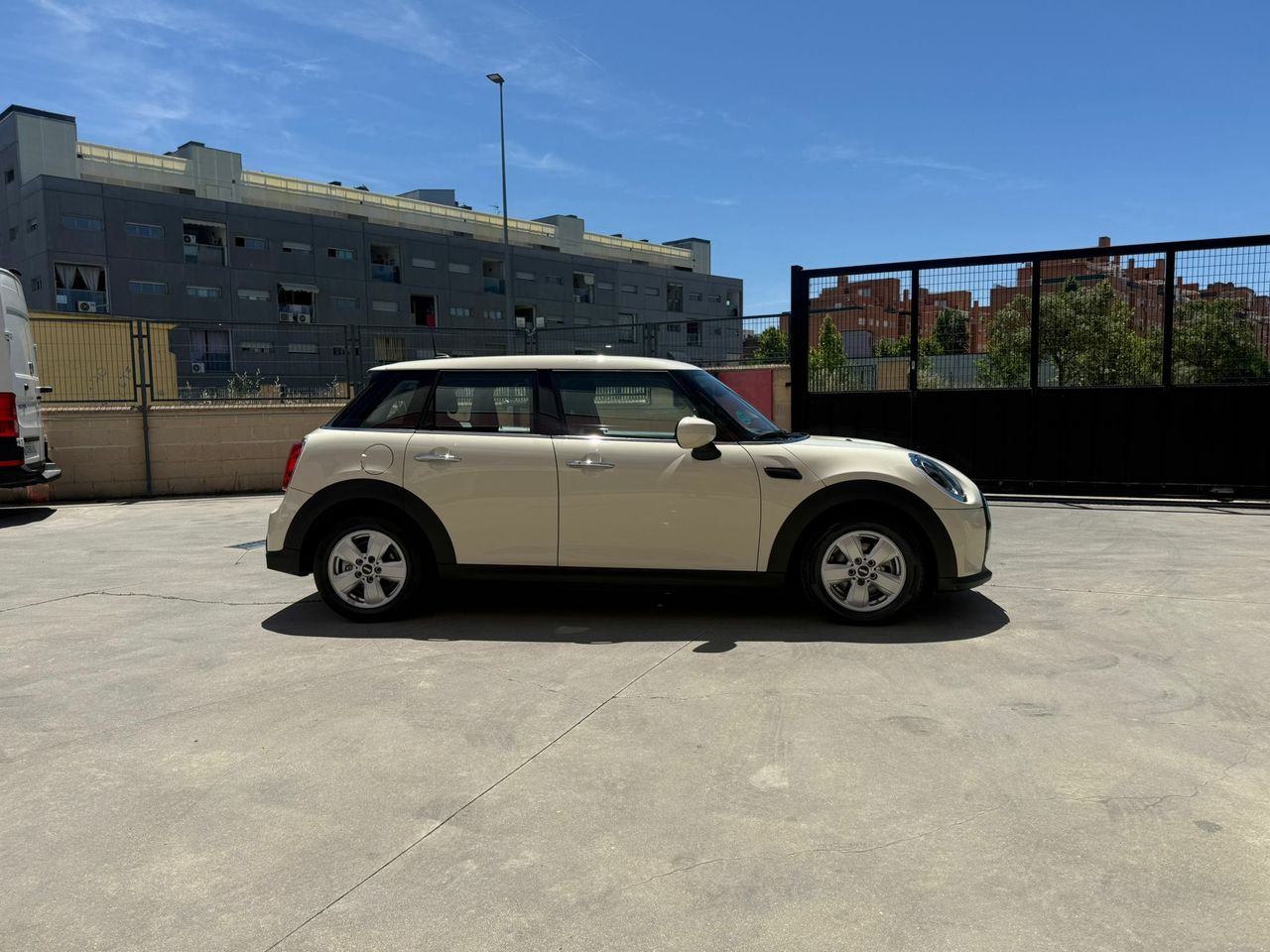 MINI MINI COOPER 5 PUERTAS - Foto 2