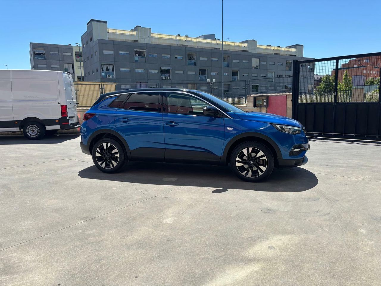 Opel Grandland X 1.2 Turbo Ultimate Auto - Foto 2