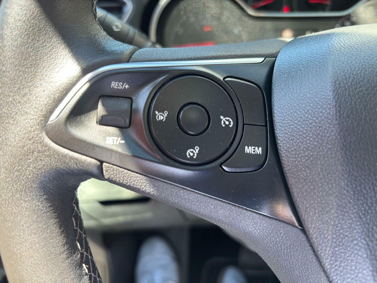 Opel Grandland X 1.2 Turbo Ultimate Auto - Foto 2