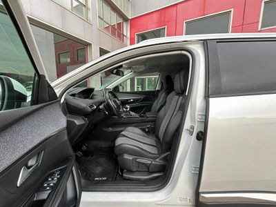 Peugeot 5008 Allure 1.2L PureTech 96kW (130CV) S&S