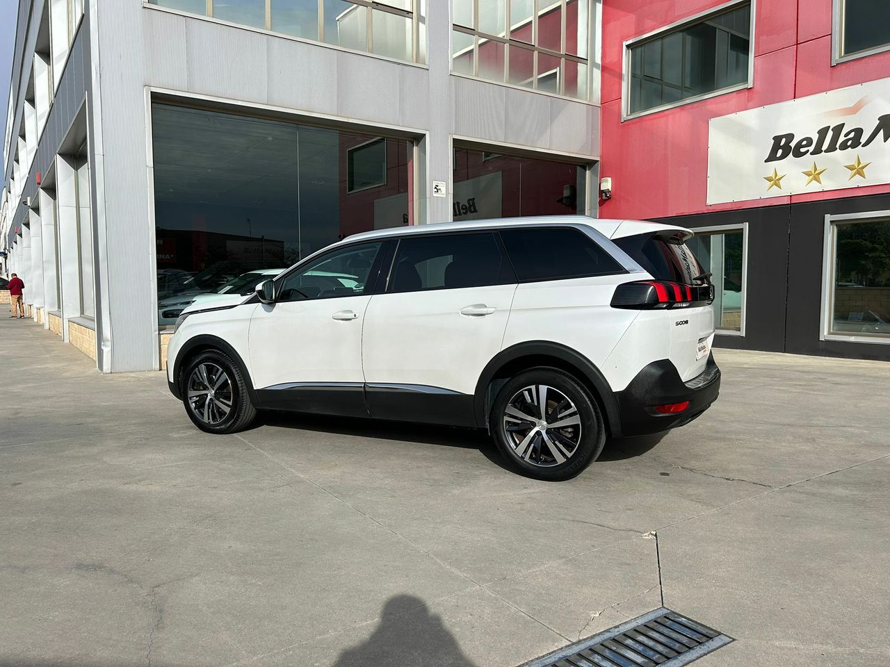 Peugeot 5008 Allure 1.2L PureTech 96kW (130CV) S&S - Foto 2
