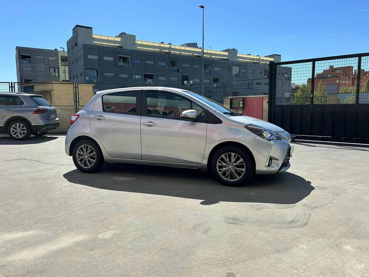 Toyota Yaris 1.5 110 Active Tech - Foto 2