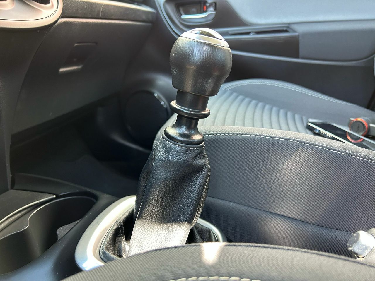 Toyota Yaris 1.5 110 Active Tech - Foto 2