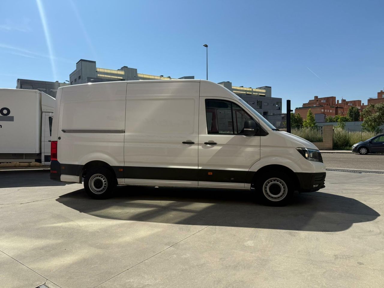 Volkswagen Crafter L3 H2 140 CV  - Foto 2